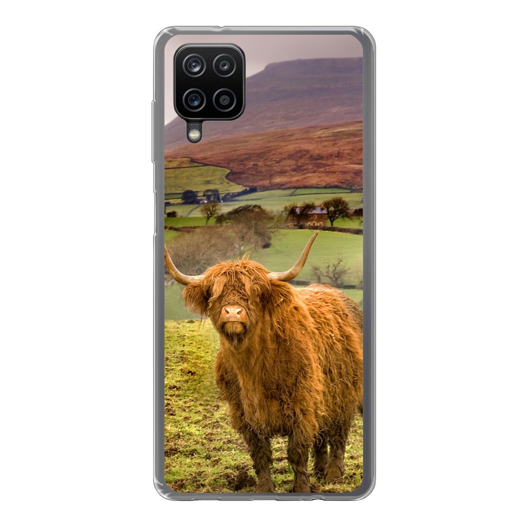 MuchoWow Handyhülle Schutzhülle Hülle für Samsung Galaxy A12 Schottischer Highlander - Berg - Herbst Silikon Softcase Handy Hülle - Bild