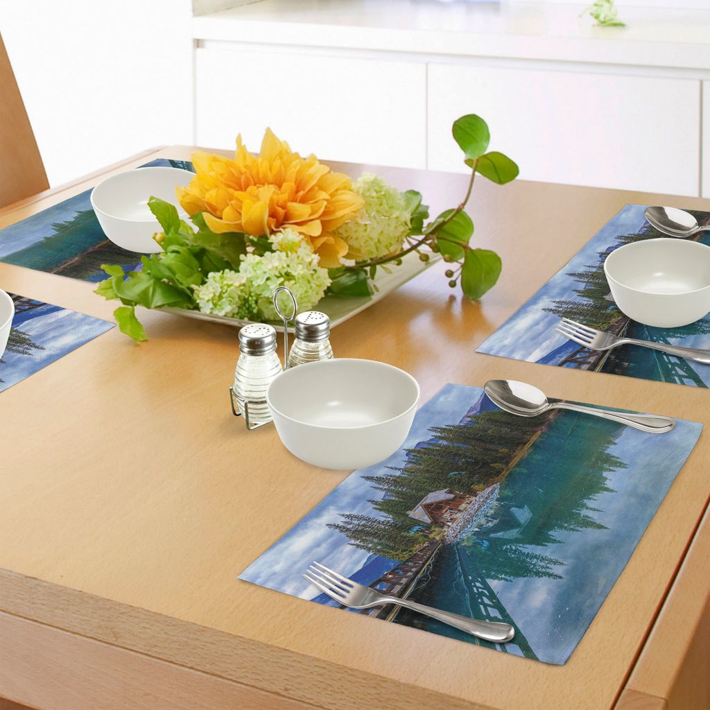 ABAKUHAUS Natur Platzmatten, Kanadische Emerald Lake Scenery mit Einer hölzernen Landhaus-Landhausansicht, Tiscjdeco aus Farbfesten Stoff für das...