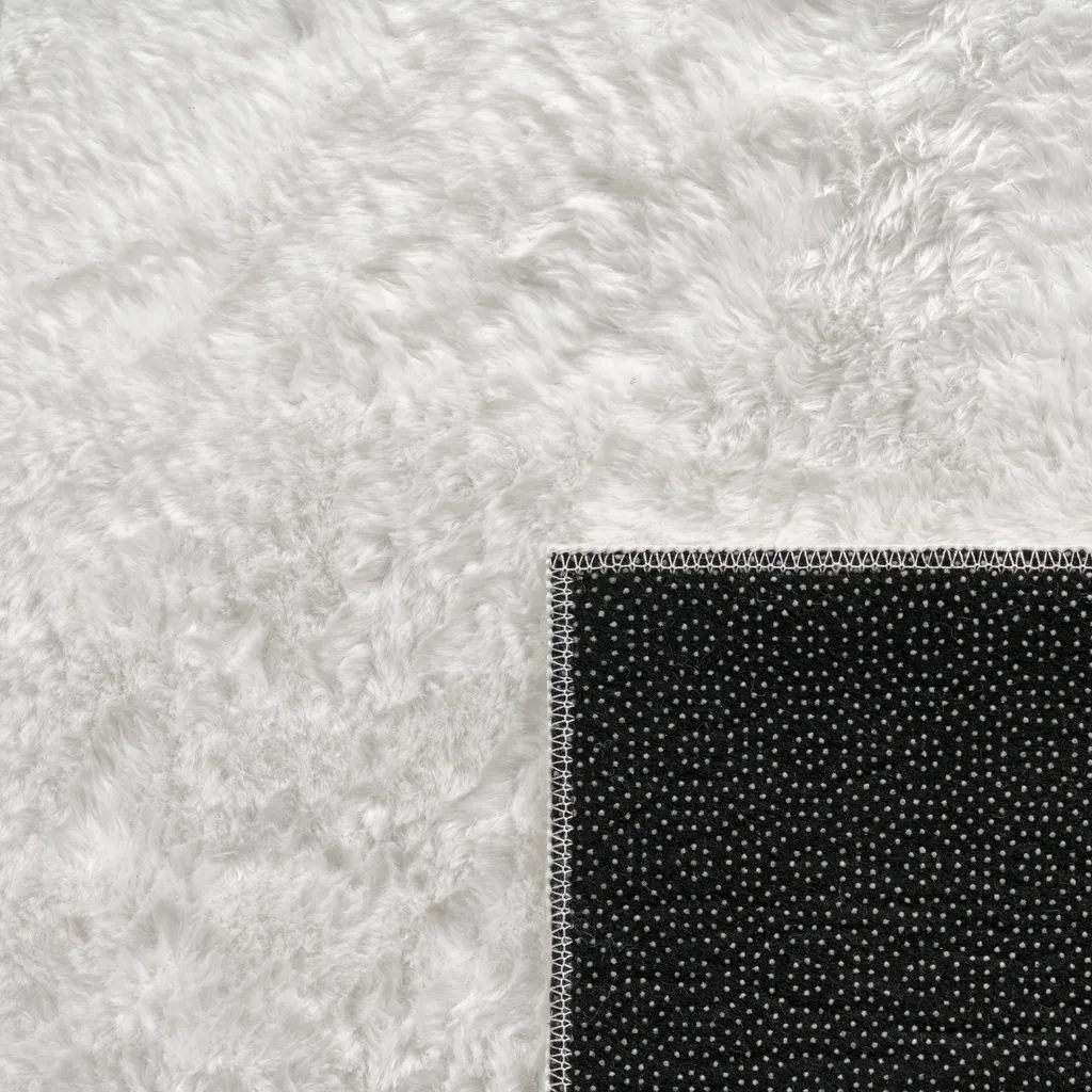 Grand Tapis Shaggy Blanc Moelleux à Poils Longs Lavable - Format 140x200