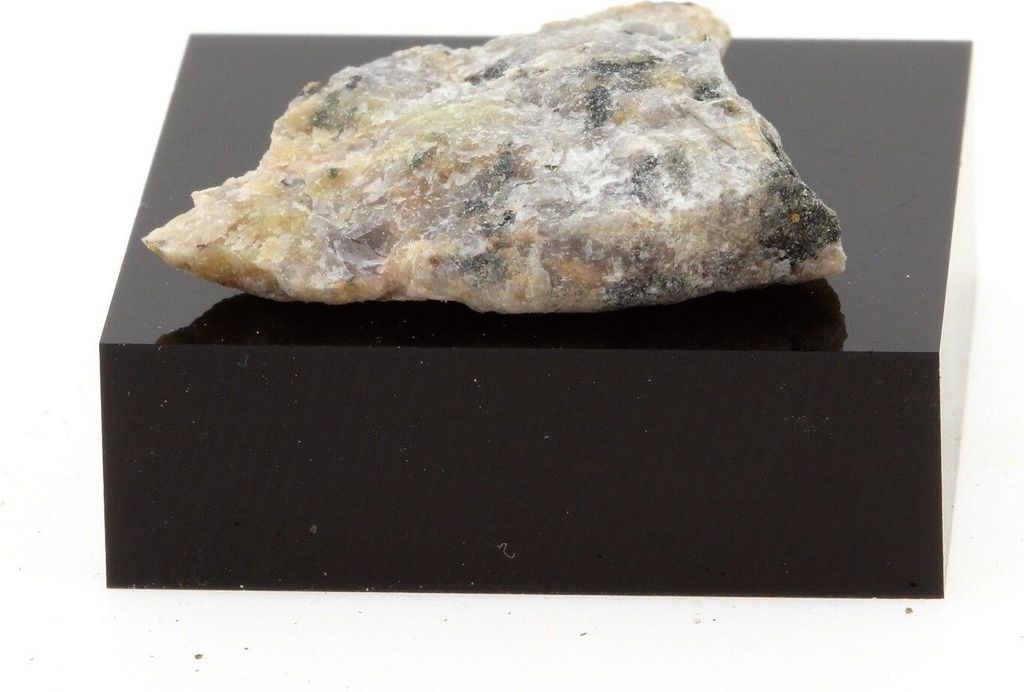 Hornblende-Syenit 18,1 Karat