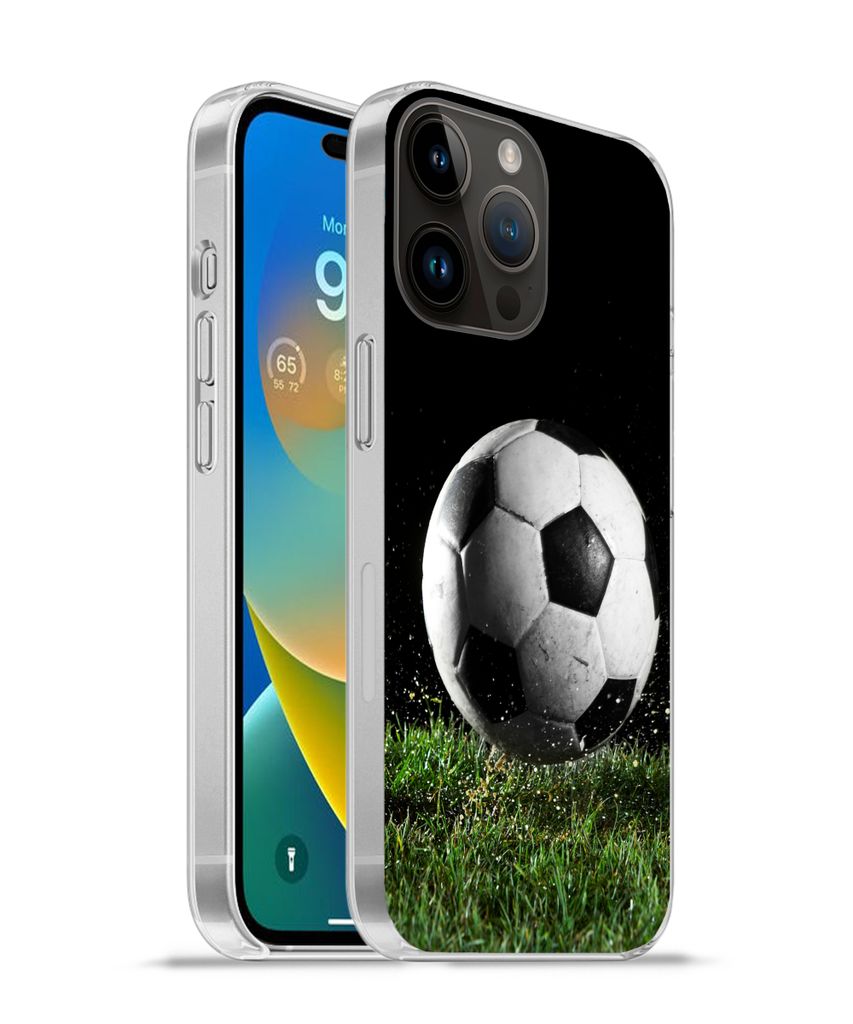 MuchoWow Handyhülle Schutzhülle Hülle für Apple iPhone 14 Pro Max Fußball auf der Wiese Silikon Softcase Handy Hülle - Hardcover