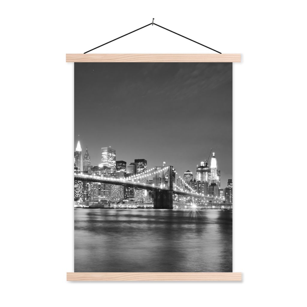 MuchoWow Textilposter New York - Brücke - Brooklyn - Schwarz und weiß - Architektur 120x160 cm mit holzfarbenen Rahmen - Plakatkarton