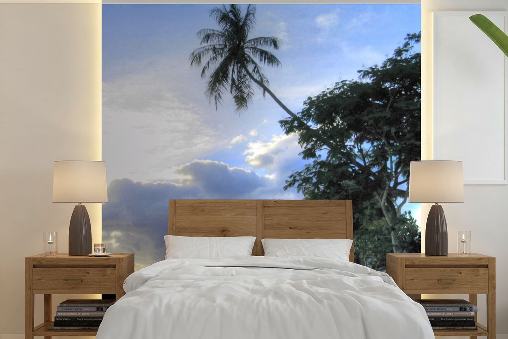 MuchoWow Fototapete für Wohnzimmer oder Schlafzimmer Wandtapete Vinyl Motivtapete Sonnenuntergang über dem Strand von Mo'orea - 350x350 cm - Sc...