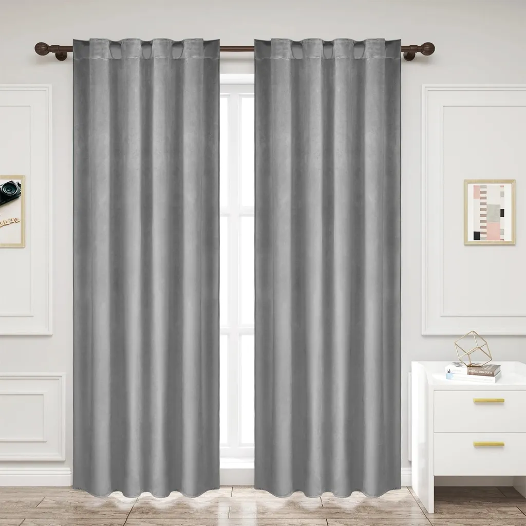 Rideaux occultants en velours gris clair lot de 2 - 140 x 260 cm luxe
