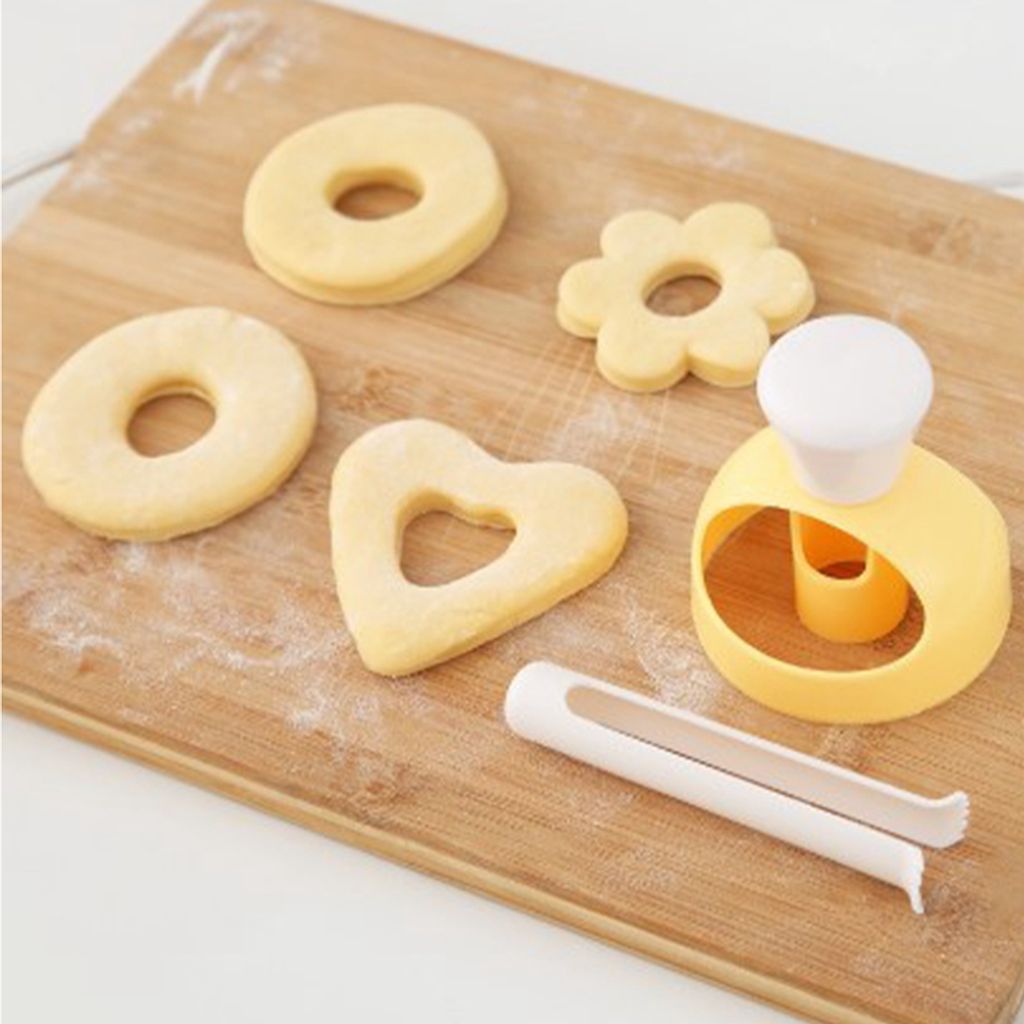 5-teiliges Set Runde Ausstechformen Aus Edelstahl - 4 Bis 8 Cm, Mit Griff