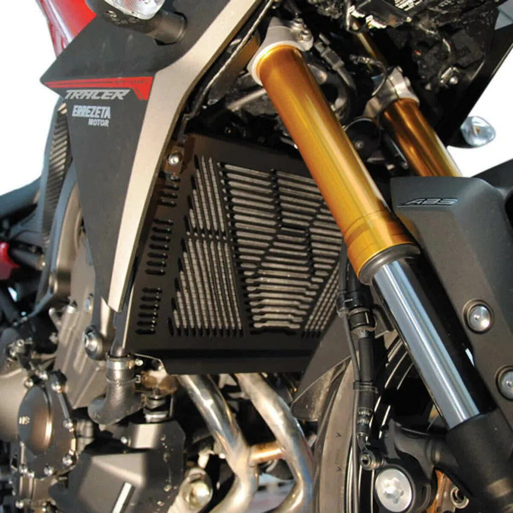 Protection de radiateur Isotta noir texturé pour moto Yamaha Tracer 900