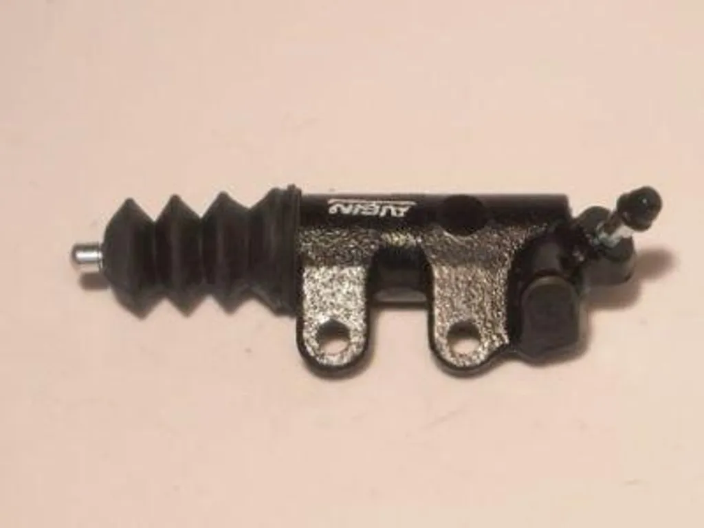 Maître-cylindre d'embrayage haute précision AISIN CRT-049 OE 3147012111