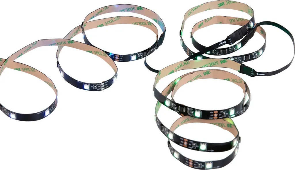 Striscia LED RGBWW 5m per PC e TV: Luce Dimmerabile Professionale - 12
