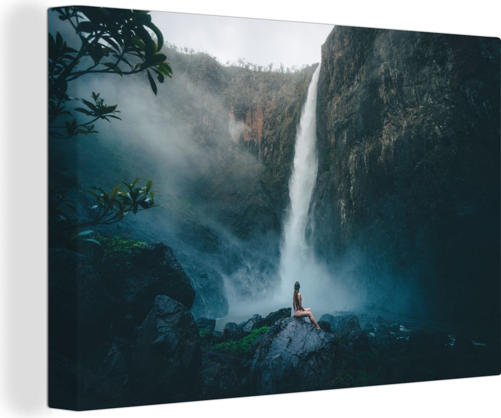 OneMillionCanvasses - Leinwandbilder - 150x100 cm, Wasserfall - Tropisch - Frau, Wandbilder Kunstdruck Wanddekoration