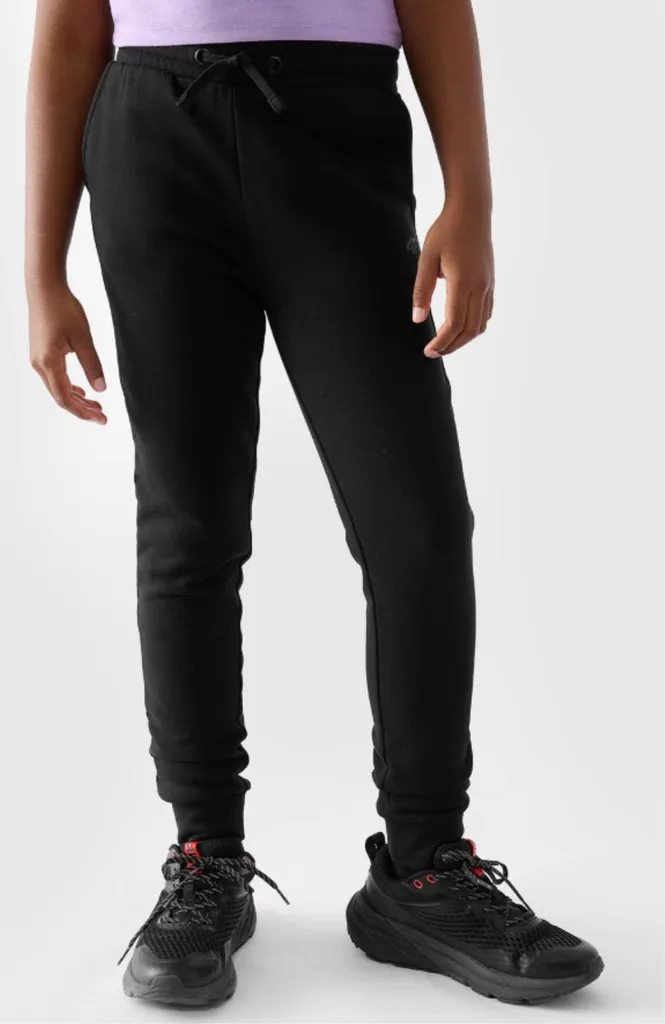 Jogger 4F Bambina 4F F0828 Nero 134 | Performance e Comfort Quotidiano