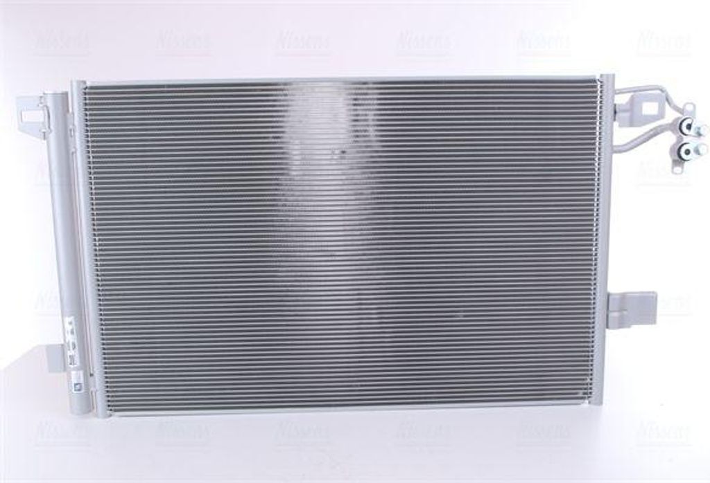 NISSENS 940345 Kondensator, Klimaanlage OE 7E0820411B kompatibel mit Multivan V, Transporter V