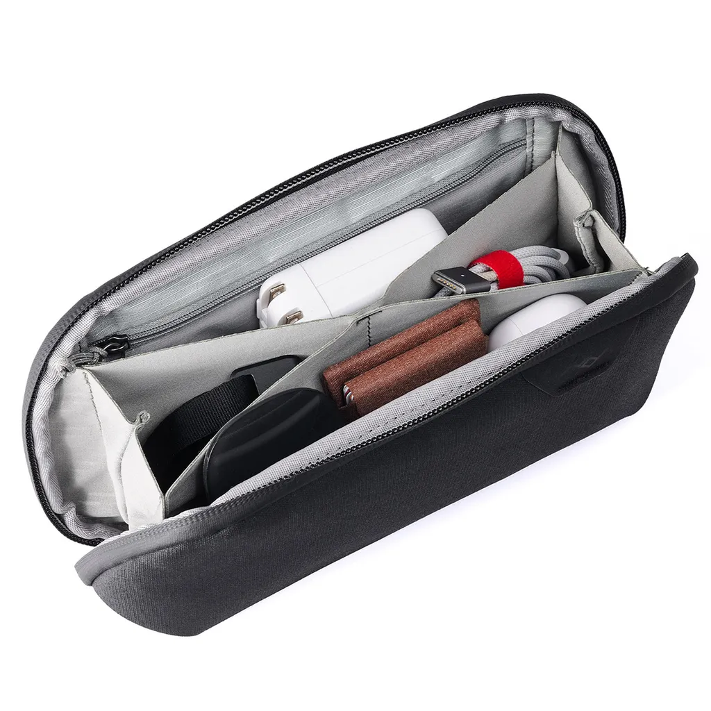 Fini les Câbles Emmêlés avec le Peak Design Tech Pouch Small Noir BTP