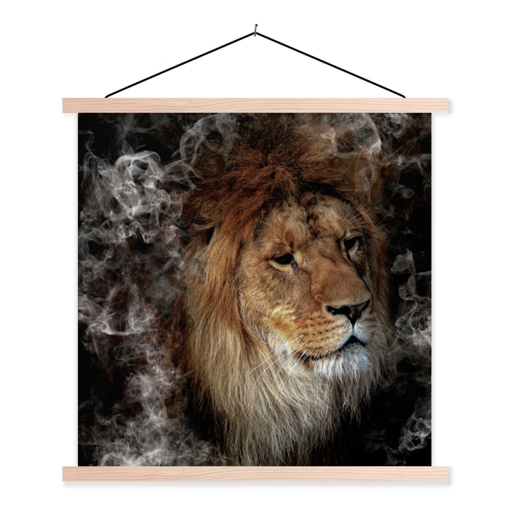 MuchoWow Textilposter Löwe - Rauch - Tiere 60x60 cm mit holzfarbenen Rahmen - Wanddekoration