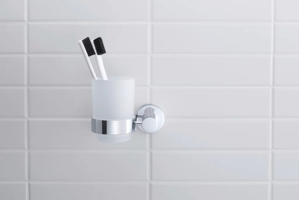Aménagement salle de bain : Pot à dents suspendu D-Code Duravit - 6