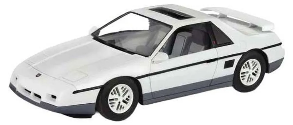 Revell 1985 Fiero GT Maquette de Voiture 1:24 Kit de Modèle Réduit 07699