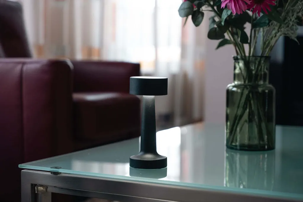 Lampada Sara Touch Nero Ricaricabile | La Lampada Virale per Esterni - 6