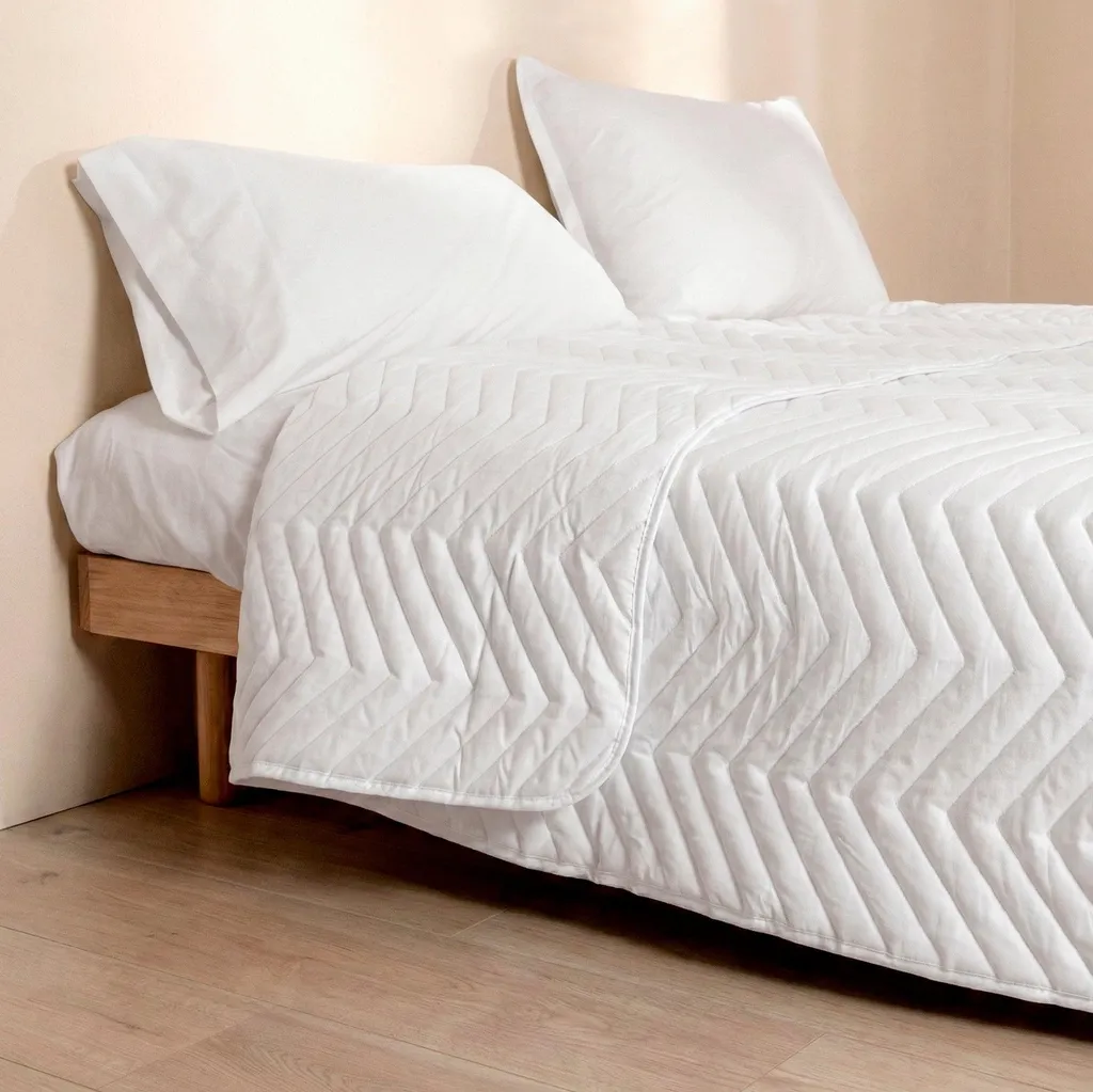 Trapunta HappyFriday Bianco BASIC 180x260 - Ideale per Hotel e B&B - 7