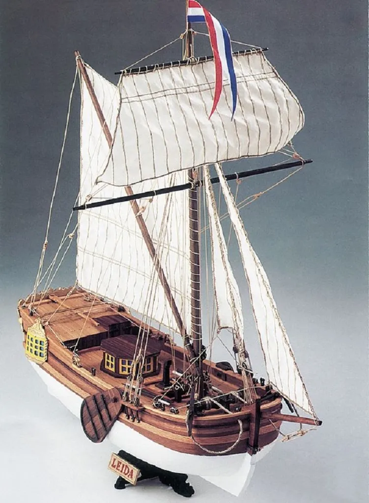 Réussir sa Maquette Navale avec le Kit Corel Leida 1:64 Complet