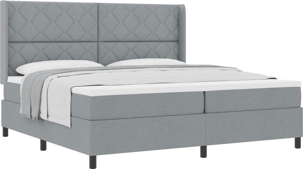 Boxspringbett mit Matratze Hellgrau 200 x 200 cm Stoff