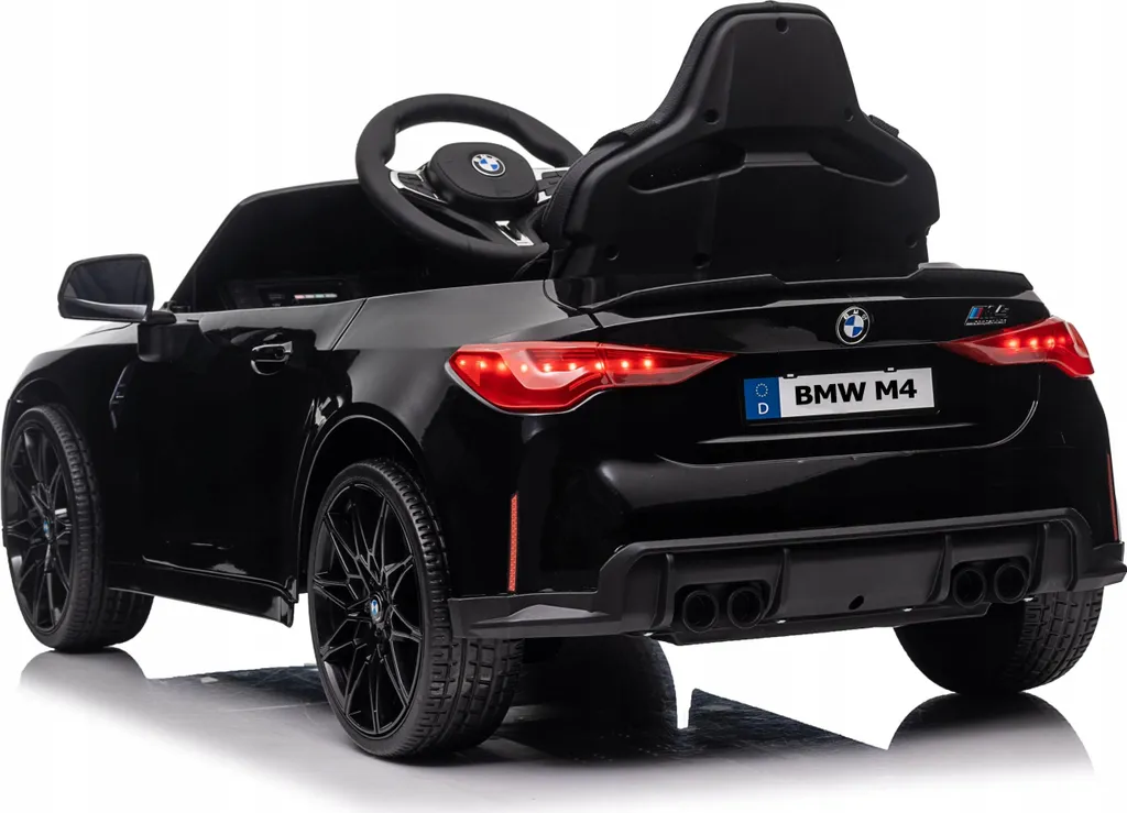 BMW M4 électrique enfant avec roues EVA silencieuses et télécommande
