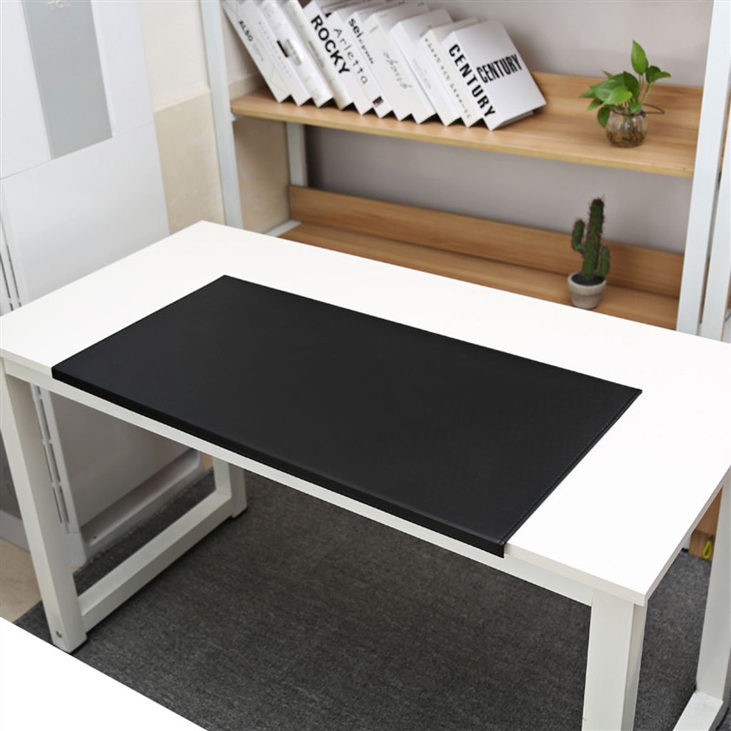 Schreibtischunterlage mit Kantenschutz