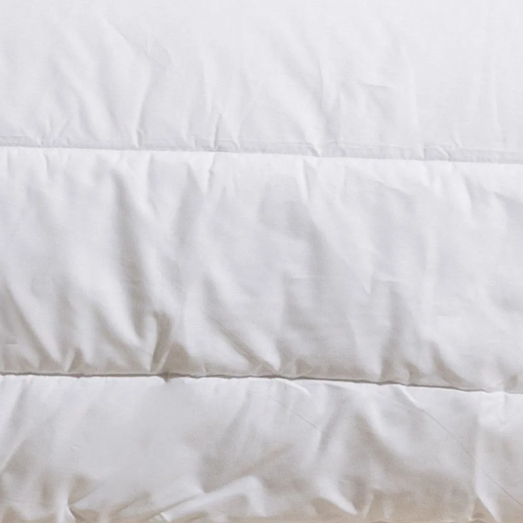 Dormez sans Punaises : Couette Chaude 240x260 cm Protection Active