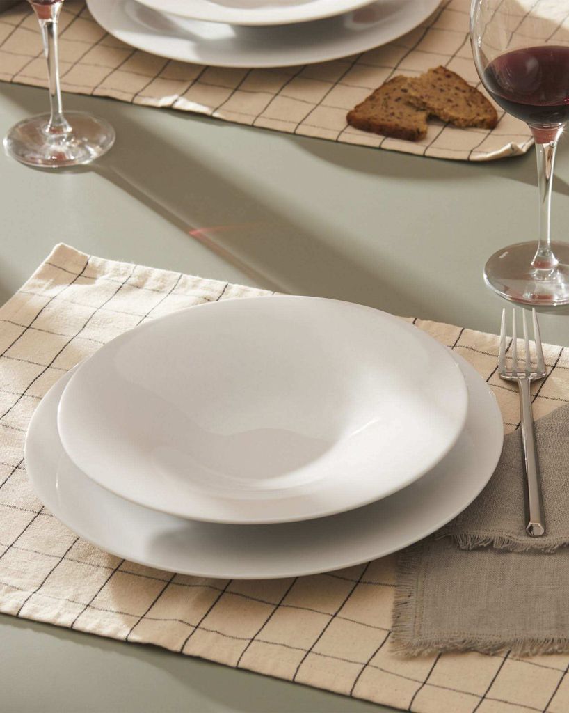 Alessi Salatschüssel KU - TI05/38 - ø 31,5 cm - von Toyo Ito (Gebraucht Alessi Salatschüssel KU - TI05/38 - ø 31,5 cm - von Toyo Ito (Gebraucht
