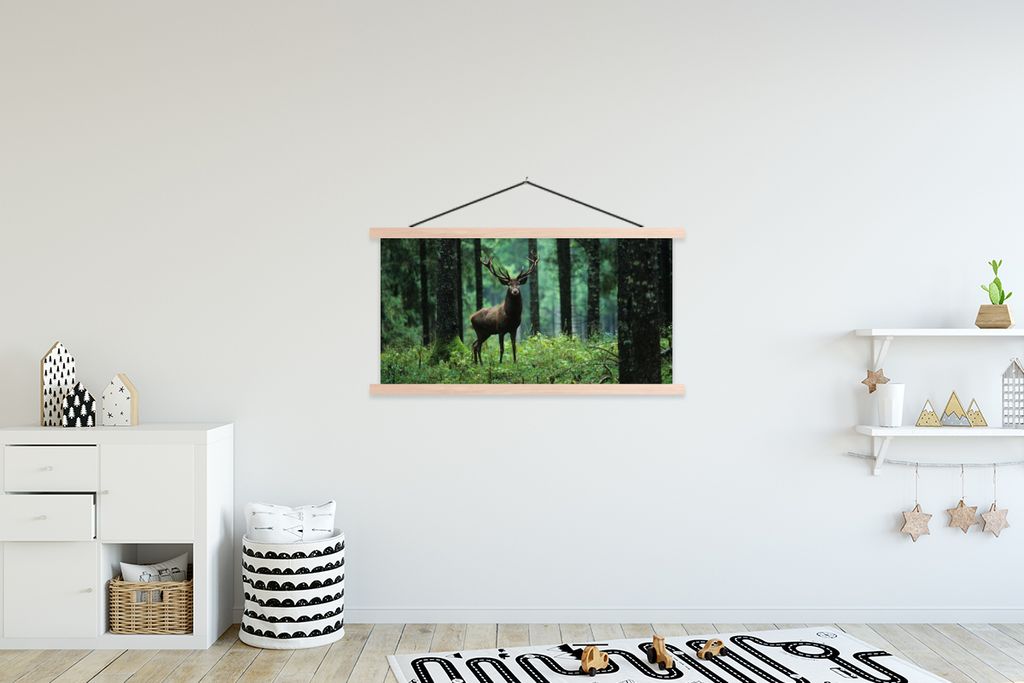MuchoWow Textilposter Hirsche - Wald - Bäume - Tiere - Natur 120x60 cm mit holzfarbenen Rahmen - Klemmleiste
