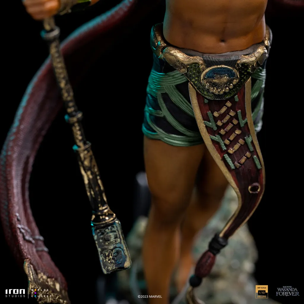 Statue Namor 27 cm : Qualité Musée pour Collectionneur exigeant - 8