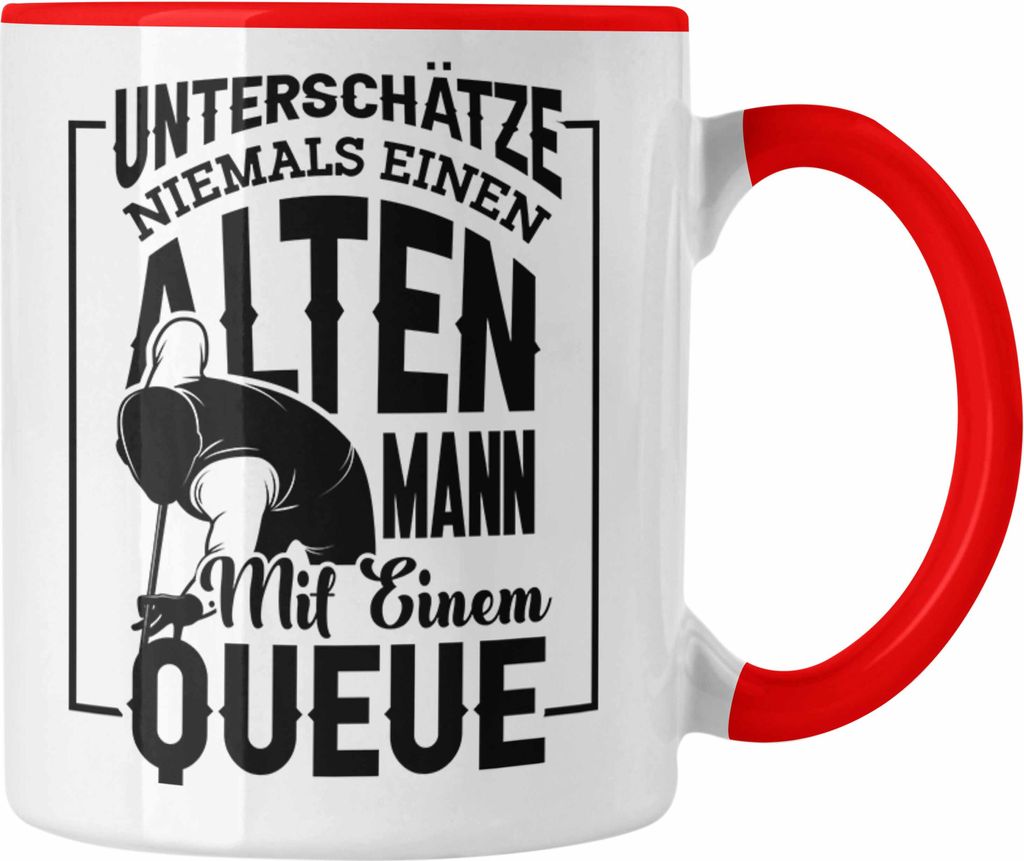 Trendation - Billard Pool Tasse Geschenk Unterschätze Niemals Einen Alten Mann Mit Einem Queue (Rot)