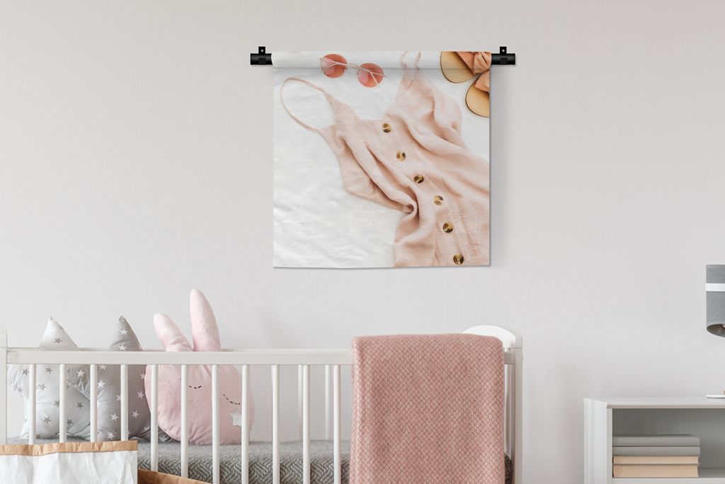 MuchoWow Wandteppich Wandbehang Sonnenbrille - Hausschuhe - Jumpsuit 60x60 cm Tapisserie Dekoration Wandtuch - Dekorationen - Wand Decke