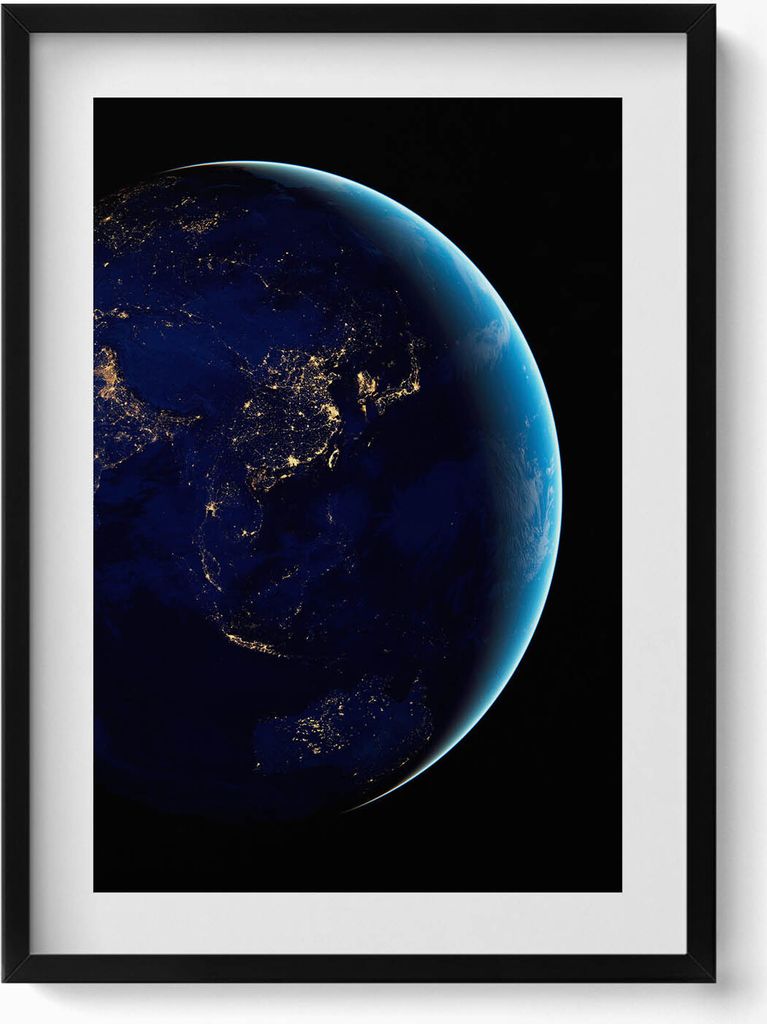 Globus im Weltraum– Wandbild mit Rahmen – Gerahmtes Bild – Wanddekoration – 50x70 cm – Schwarz Rahmen