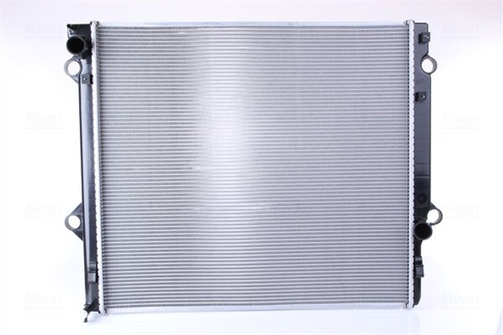 NISSENS 646803 Kühler Wasserkühler Motorkühler für TOYOTA LAND CRUISER (KDJ12, GRJ12)