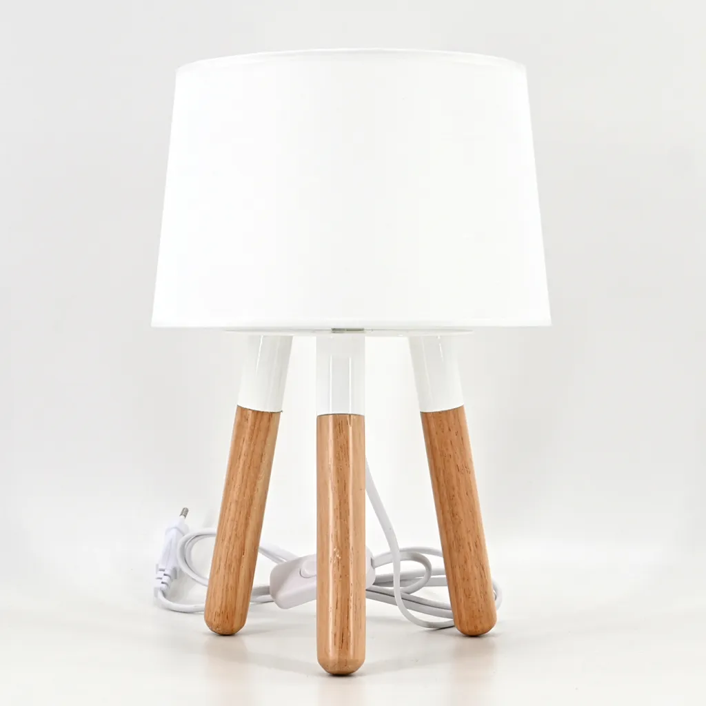 Lampe de bureau ergonomique pour travailler avec un éclairage doux - 2
