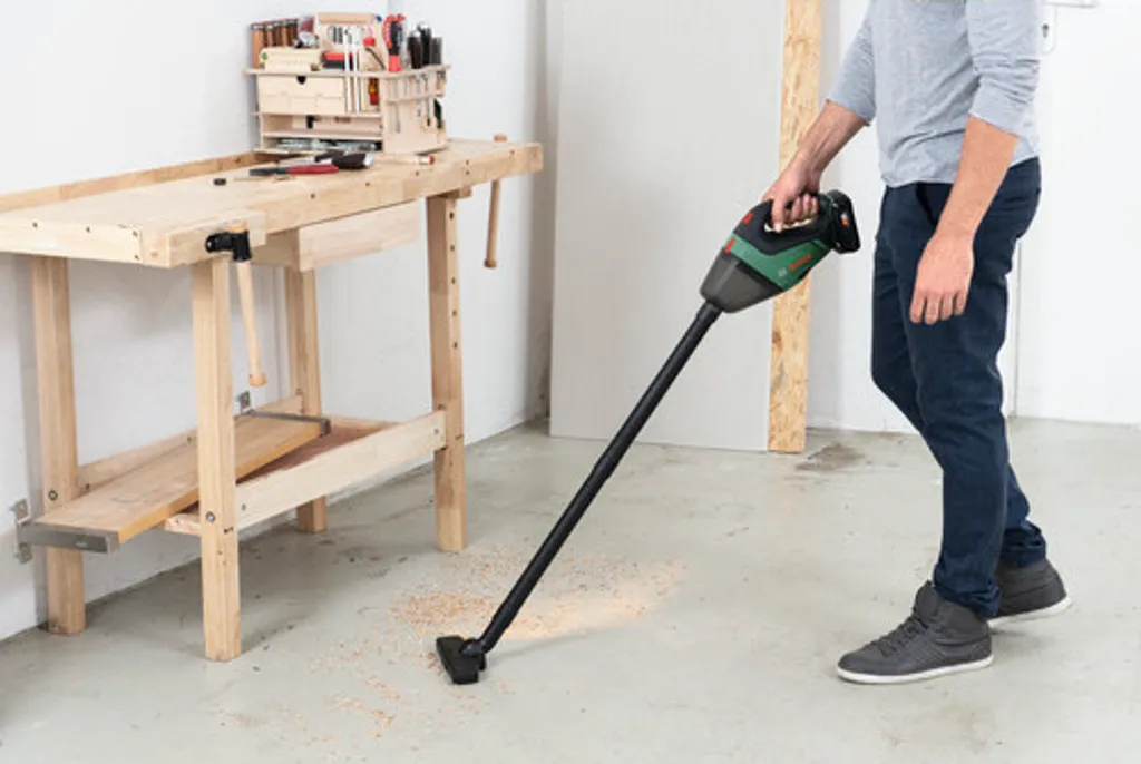 Aspirateur à main sans fil Bosch UniversalVac 18 idéal pour voiture - 15