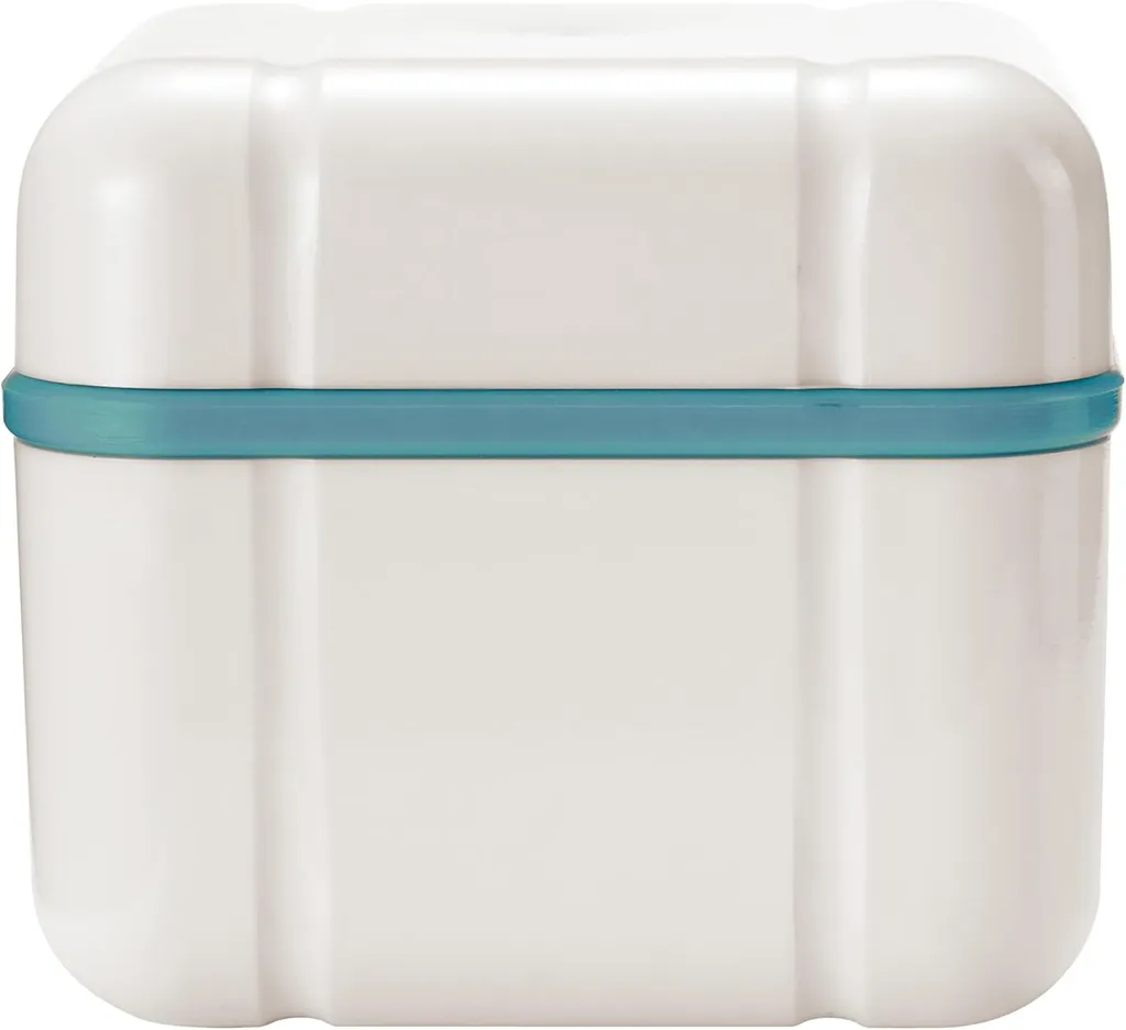 Évitez la Casse de votre Prothèse avec la Boîte Curaprox BDC 110 Bleu