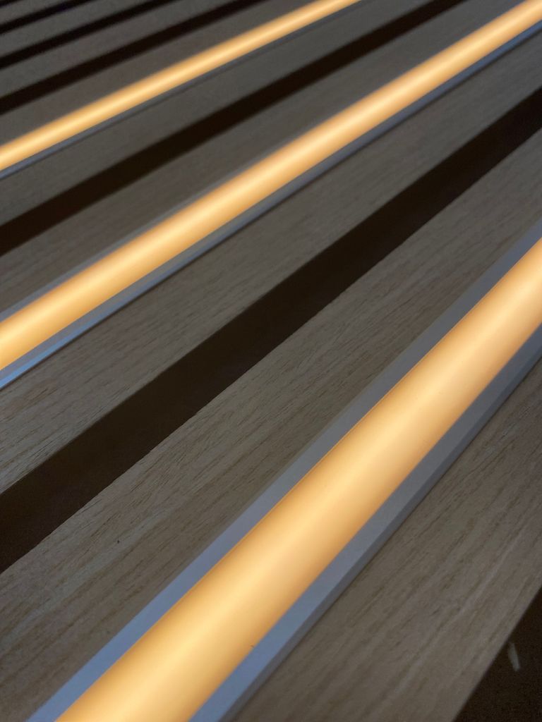 3633 LED Leuchte ALU-UP Holz Paneele 3x1m Netzteil Warm Weiß