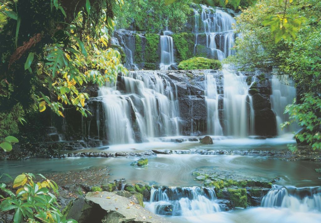Komar Fototapete Pura Kaunui Falls Grün - 610938 - 368 x 254 cm