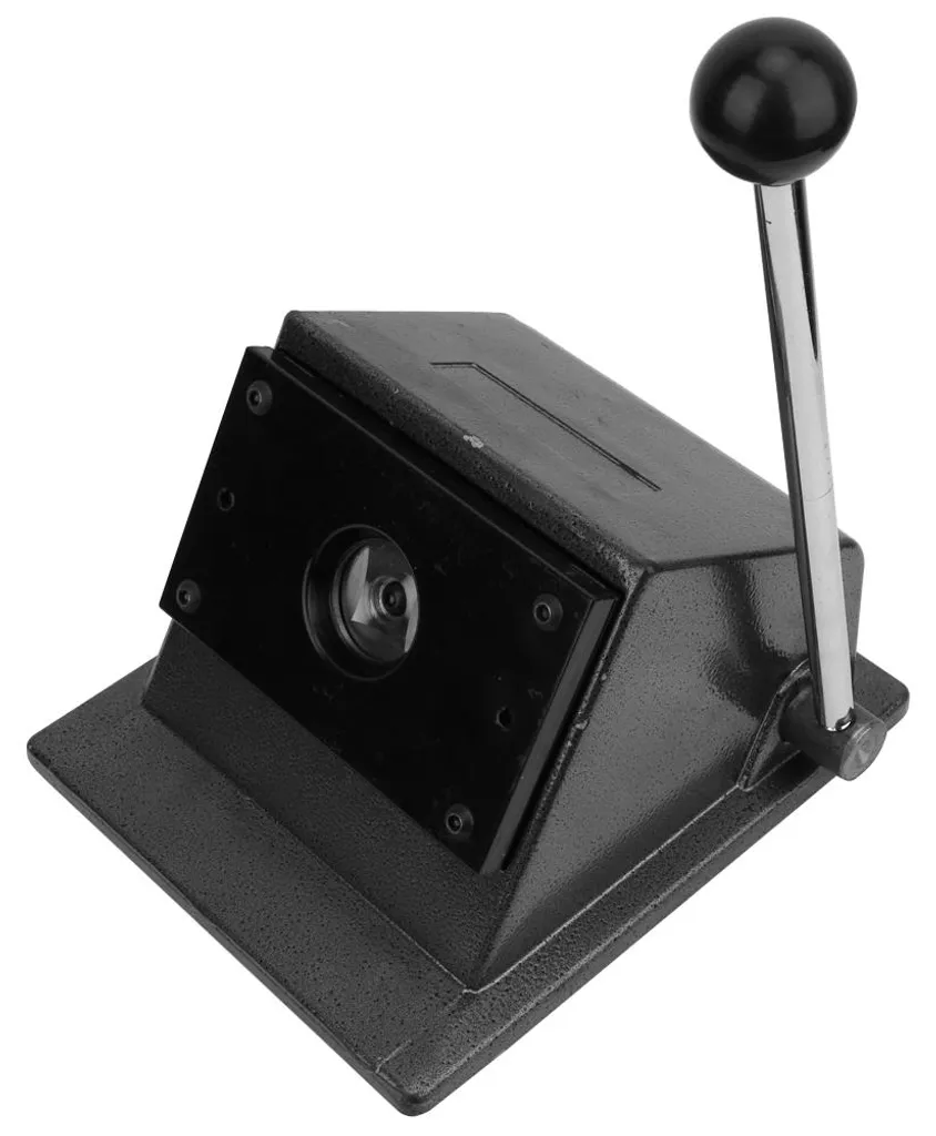 Machine découpeuse de cercles 25 mm en métal pour badges et graphisme