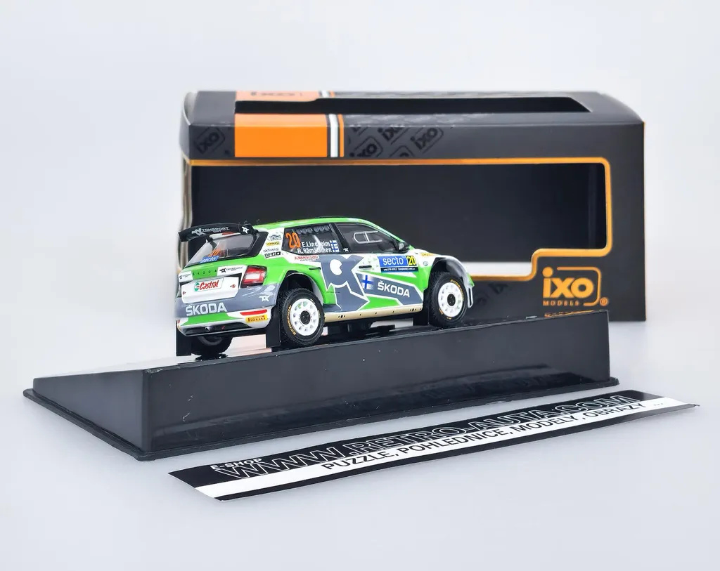 Réplique Fidèle Škoda Fabia Rally2 EVO IXO 1:43 : Finition sans Faille - 6