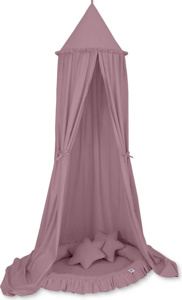 Réduire la lumière du jour pour bébé avec le ciel de lit rose suspendu