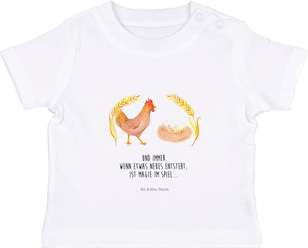 Mr. & Mrs. Panda Babyshirt Huhn Stolz 6. - 12. Monat - Weiß - Geschenk, Eier, T-Shirt, Baby Jerseyshirt, Bauernhof, Kinder, Geburt, Hof, Hahn, Spruch