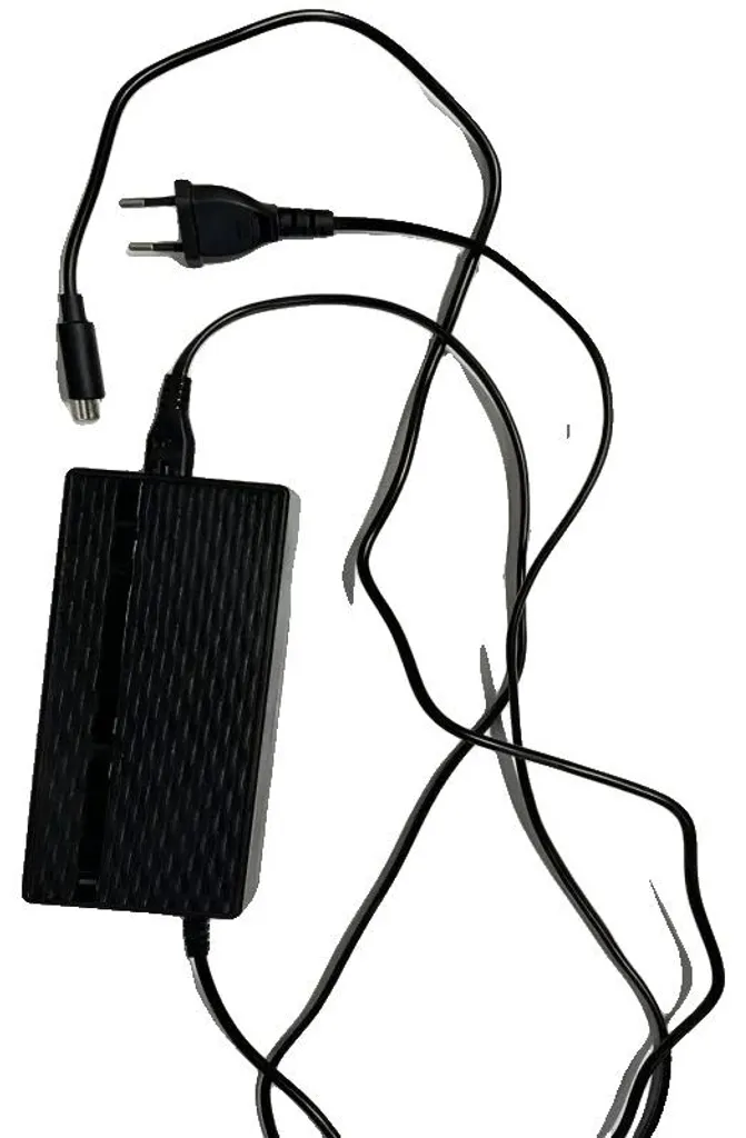 Chargeur compact 54,6V 2A haute efficacité pour deux-roues type G2