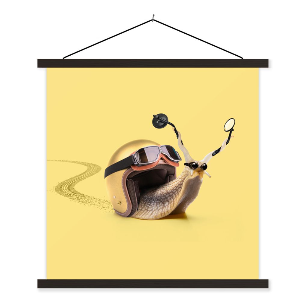 MuchoWow Textilposter Schnecke - Tiere - Helm - Gelb - Spiegel 60x60 cm mit schwarzem Rahmen - Posteraufhänger