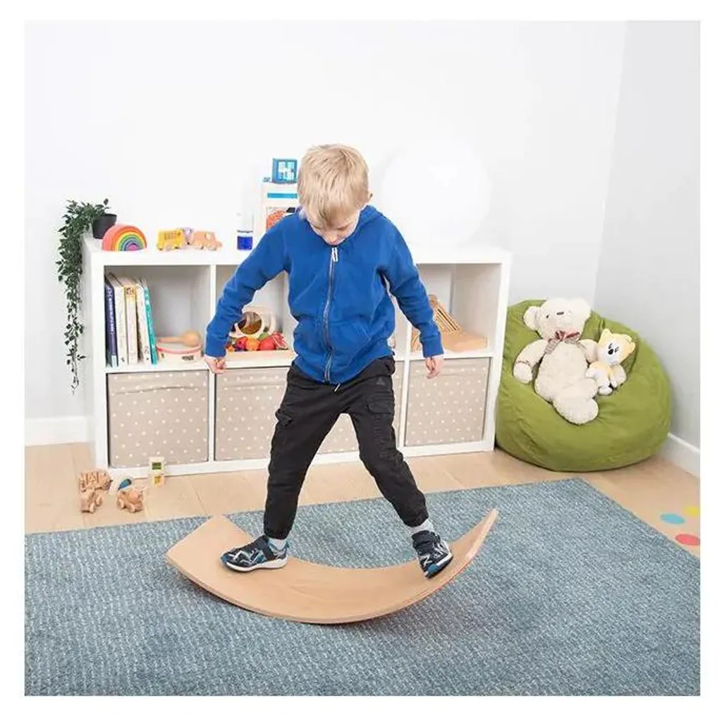 Planche incurvée en bois de hêtre pour yoga enfant et jeu libre actif