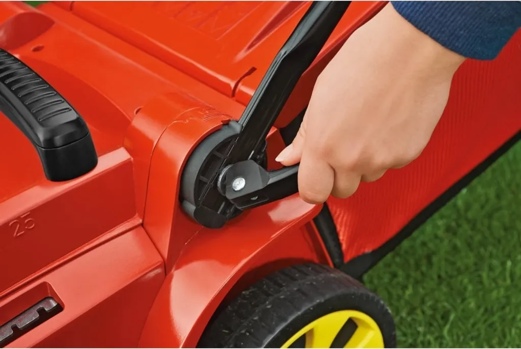 Tondeuse à gazon électrique 34cm WOLF-Garten A 340 E 1400 Watts - 10