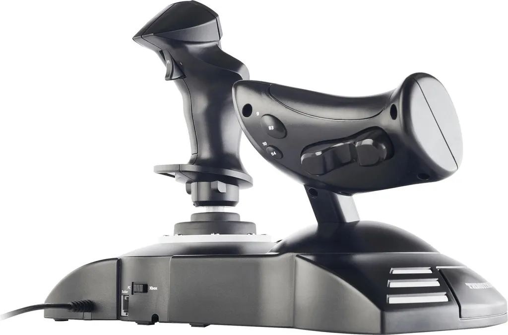 Pilotez avec le Thrustmaster T.Flight Full Kit X pour Flight Simulator - 15