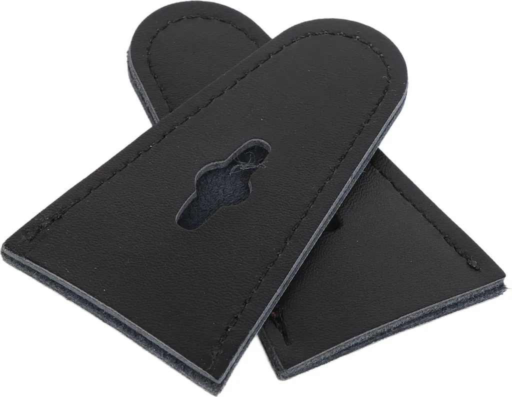 Accessoire de protection pour branche d'arc traditionnel en cuir souple