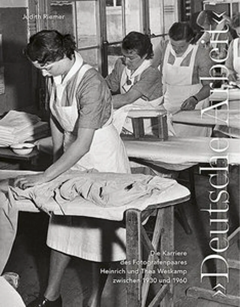Deutsche Arbeit Livre Art et Design Industriel Allemand Edition Luxe