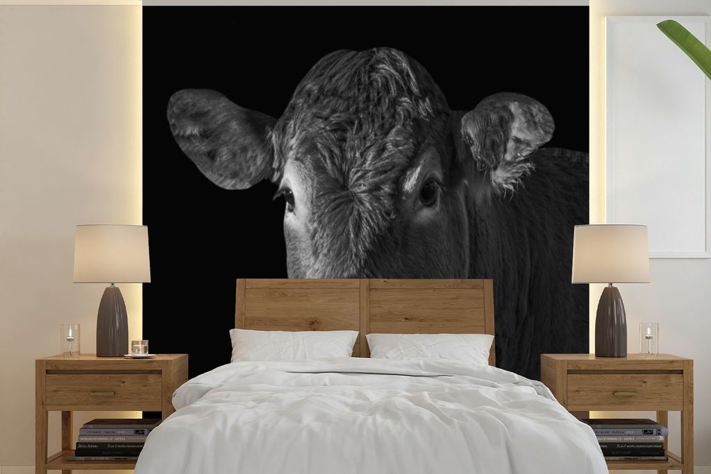MuchoWow Fototapete für Wohnzimmer oder Schlafzimmer Wandtapete Vinyl Motivtapete Kuh - Tiere - Schwarz - Weiß - Porträt - 280x280 cm - Hinter...